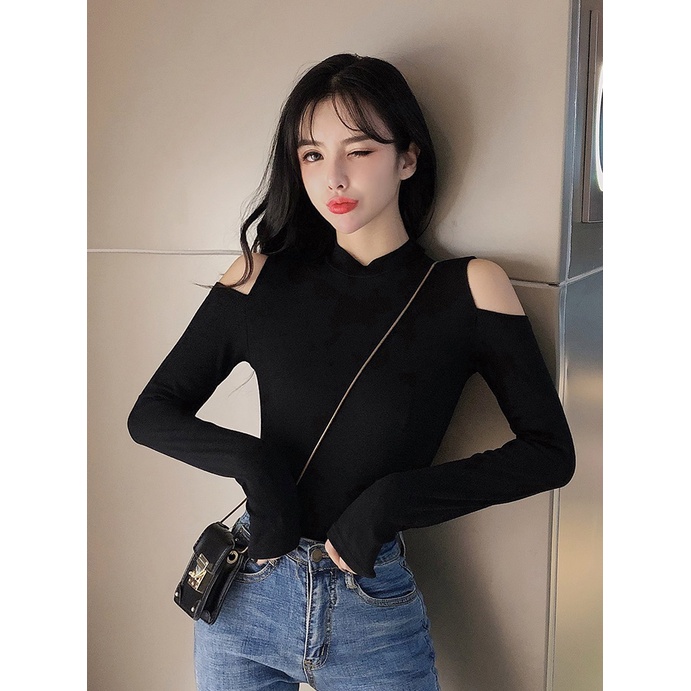SUA010 Áo thun ôm body cổ lọ khoét vai đen trơn tay dài tôn dáng Áo phông kiểu nữ hở 2 vai cao cổ hè thu đông
