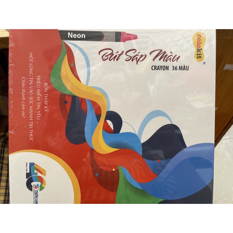 Bút sáp màu Thiên Long 36 màu  đặc biệt có màu nhũ