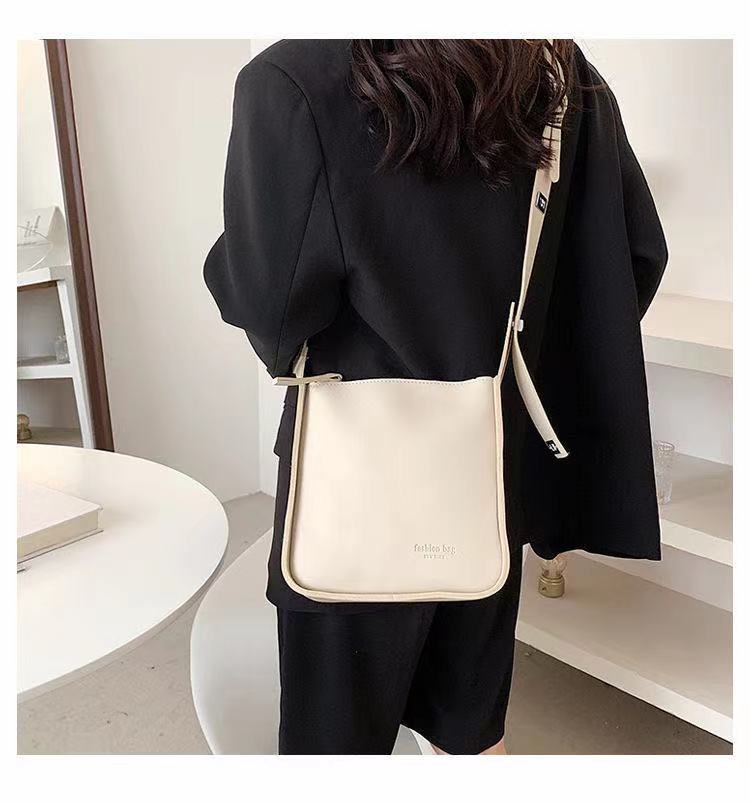 Túi Đeo Chéo Thời Trang Mùa Hè Đơn Giản Sành Điệu Dành Cho Nữ