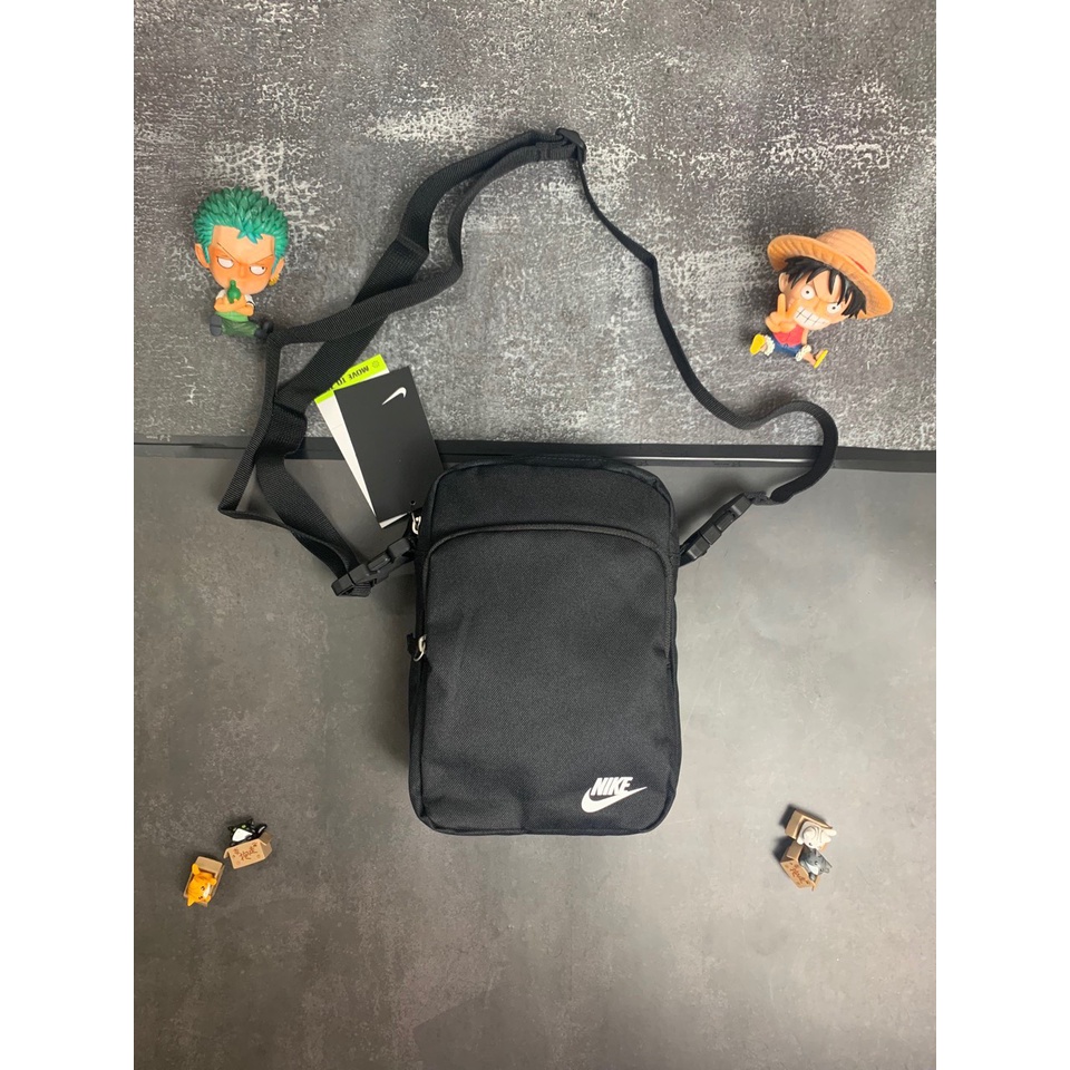 Túi đeo chéo Nike hàng xách tay .mã DB0456-010