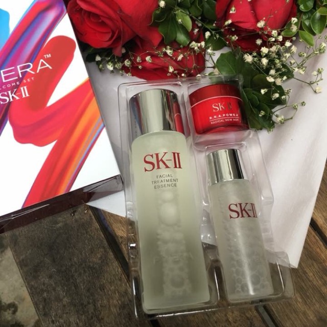Set SKII phiên bản giáng sinh