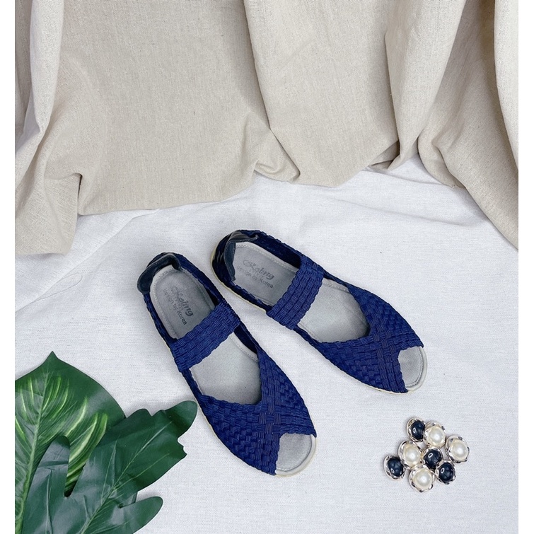 Giày sandan nữ 2hand