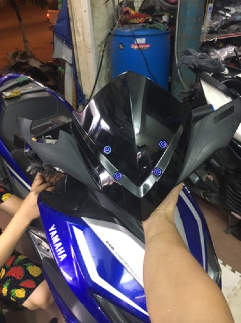 Mão kính chắn gió độ dành cho NVX v1 and Nvx v2