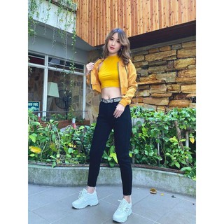Áo cổ lọ sát nách
