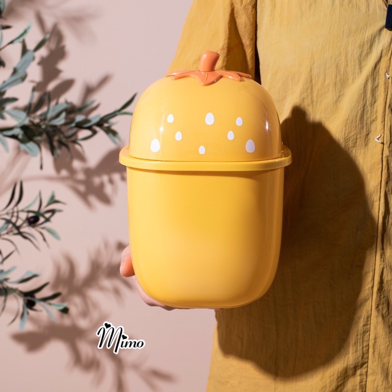Thùng rác mini để bàn cute thiết kế nắp lật quả dâu decor bàn học, trang trí văn phòng tiện dụng 25*16CM