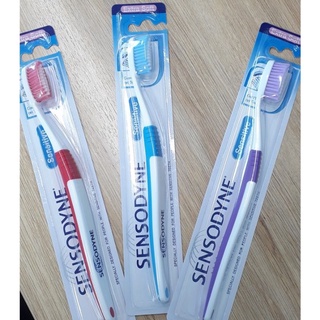Bàn chải đánh răng Sensodyne Sensitive Extra Soft