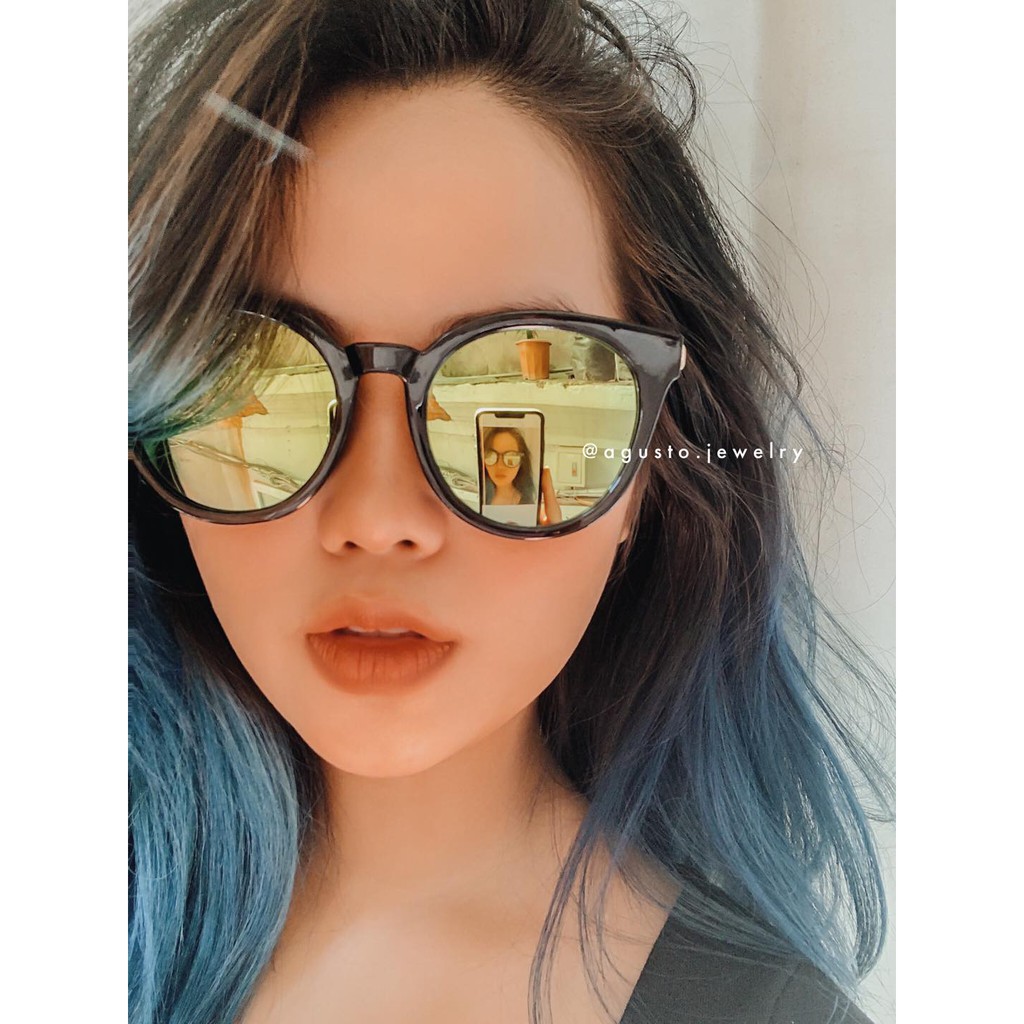 Kính mắt mèo