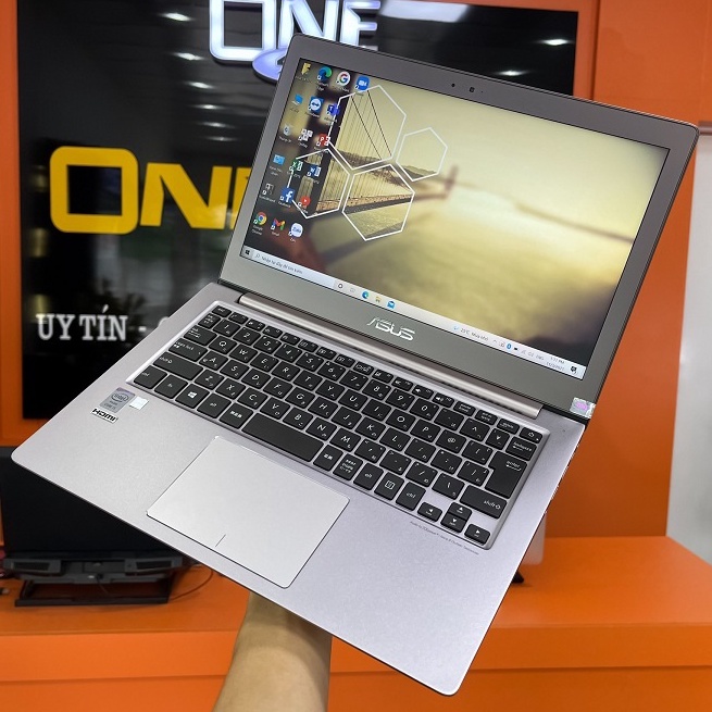 [Siêu Phẩm - Cao Cấp] Laptop Asus Zenbook UX303F Core i5 4210U/ Ram 8Gb/ SSD 512Gb/ siêu mỏng nhẹ , sang choảnh . | BigBuy360 - bigbuy360.vn