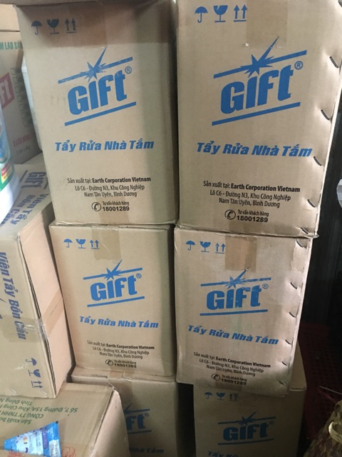 Tẩy toilet Gift 3.8kg mẫu mới