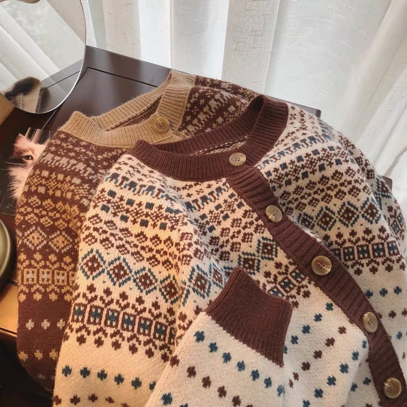 ÁO LEN CÚC CÀI HOẠ TIẾT VINTAGE -A5 | BigBuy360 - bigbuy360.vn