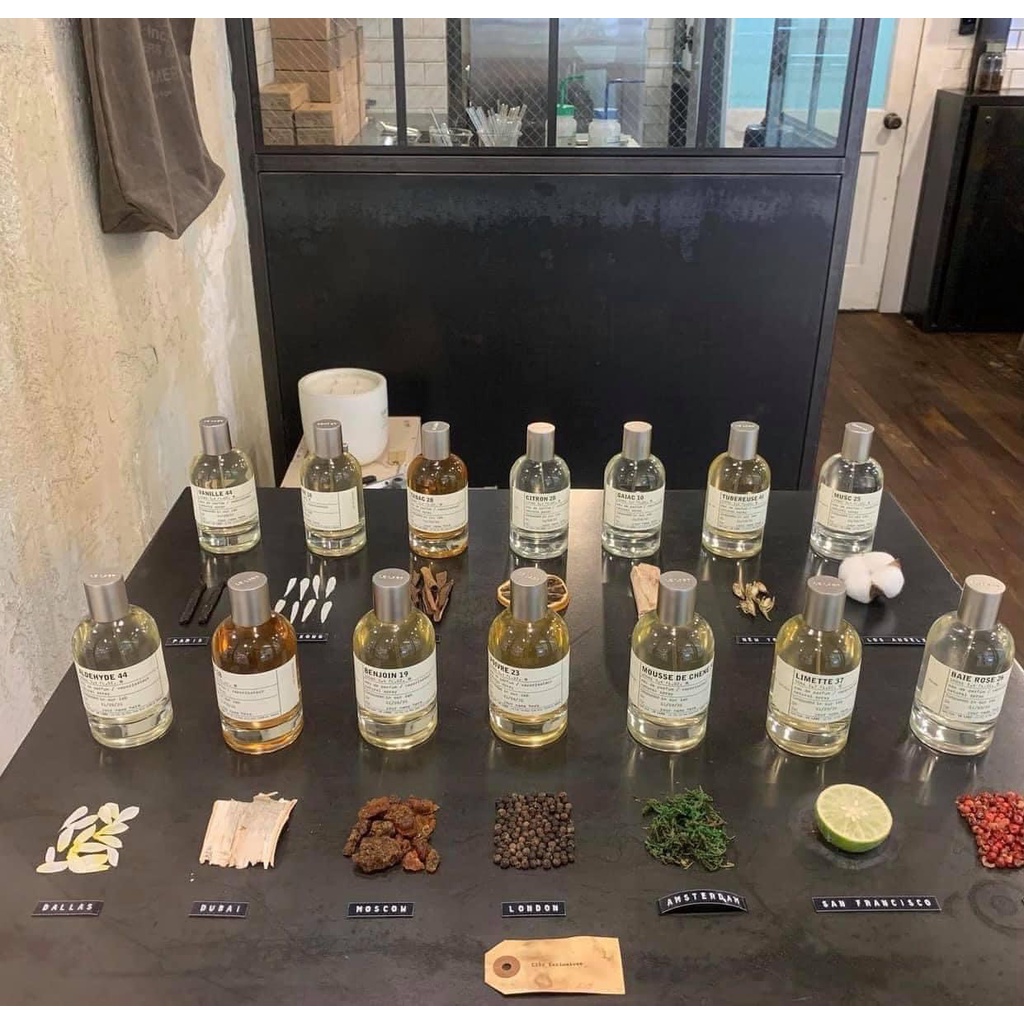 Set mini Discovery Set gồm 17 Vial x 1,5ml mùi hot nhất của Le Labo để lựa chọn mùi yêu thích nhất nhé!