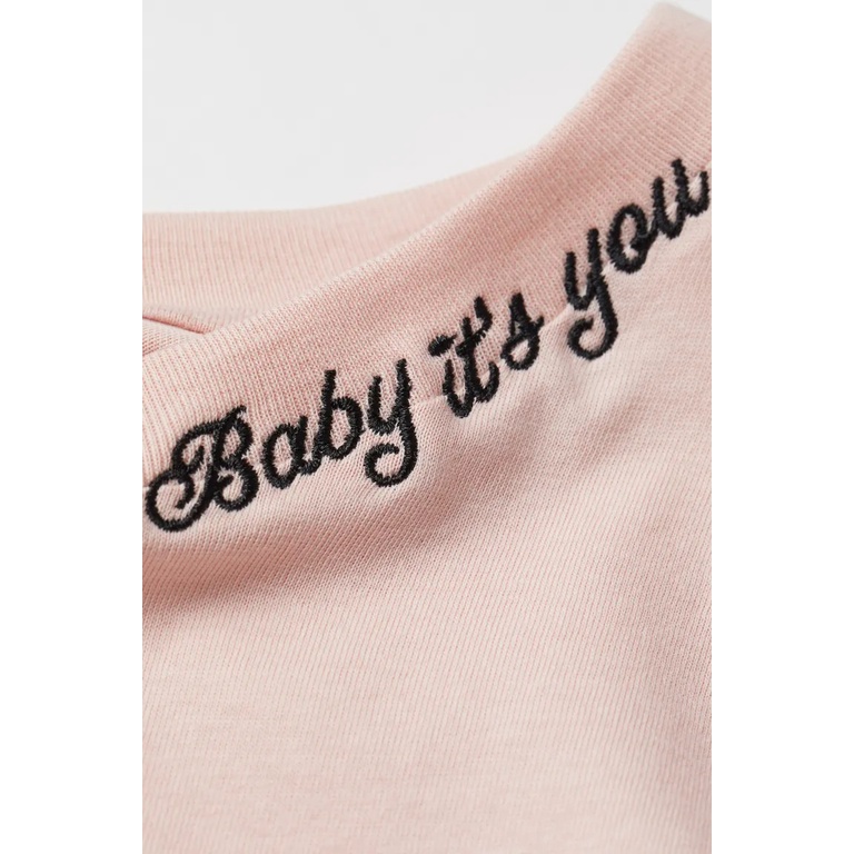 Áo phông nữ hồng _hàng chính hãng authentic