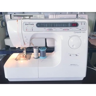 MÁY MAY SINGER 7800 (tặng kèm phụ kiện)