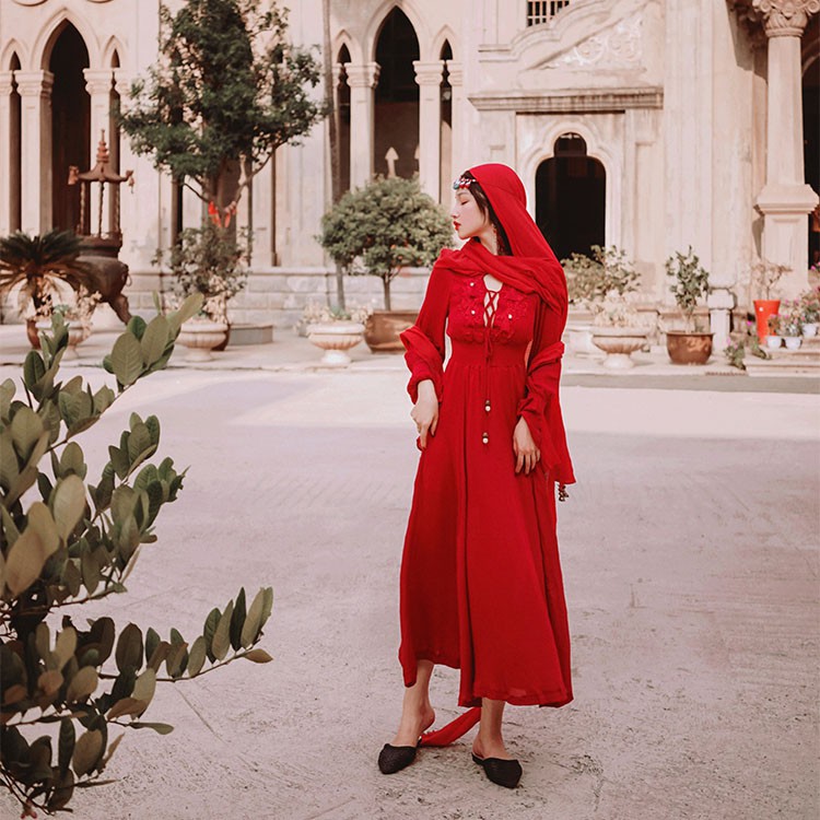 Váy maxi đỏ xẻ tà đính họa tiết boho - MS107 (Có ảnh thật) | BigBuy360 - bigbuy360.vn