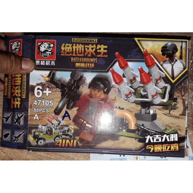Lắp ráp 1hộp Lego Battergruond 47105 có nhiều chi tiết