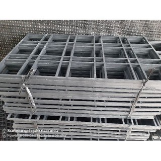 5 vỉ khay 15 lỗ- chậu f12 - Khay f12