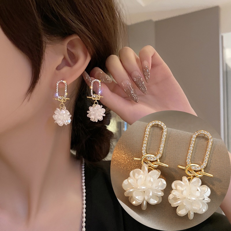 Bông Tai Mạ Bạc 925 Hình Cánh Hoa Trắng Cao Cấp Phong Cách Hàn Quốc