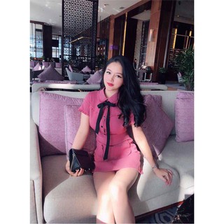 Đầm body viền bèo cổ sen dễ thương