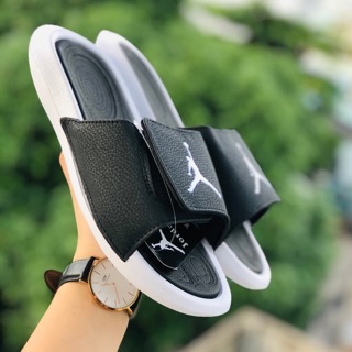 Dép jodan đen viền trắng
