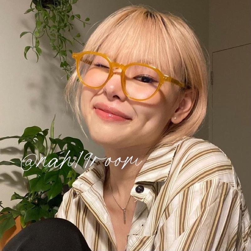 Kính mắt không độ gọng nhựa naeyewear 8121