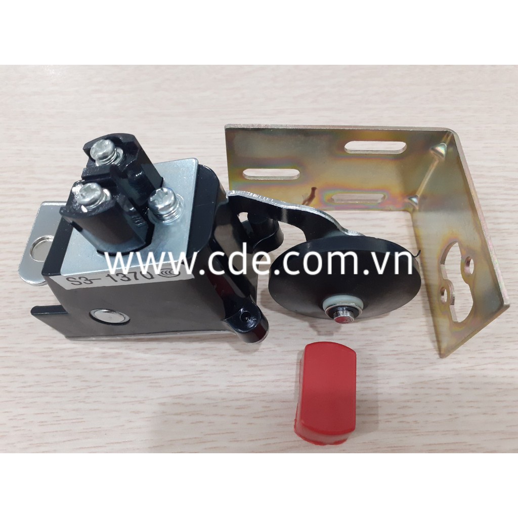 Công tắc hành trình thường đóng S3-1370