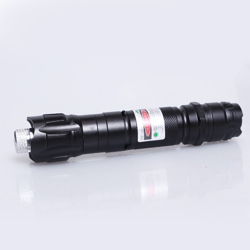 Đèn Pin Laser009 Có Giá Đỡ Bút Và Công Tắc Màu Xanh Lá