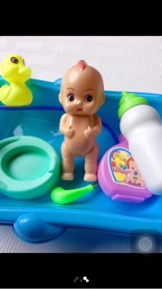 Đồ Chơi Búp Bê Bồn Tắm