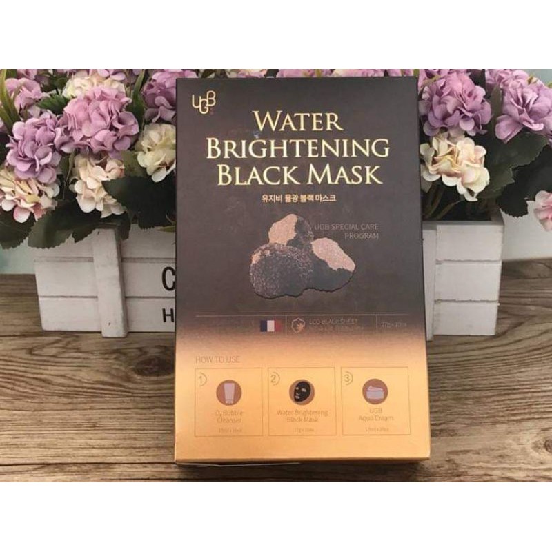 MẶT NẠ NẤM ĐEN THẢI ĐỘC GUBONCHO - WATER BRIGHTENING BLACK MASK UGB