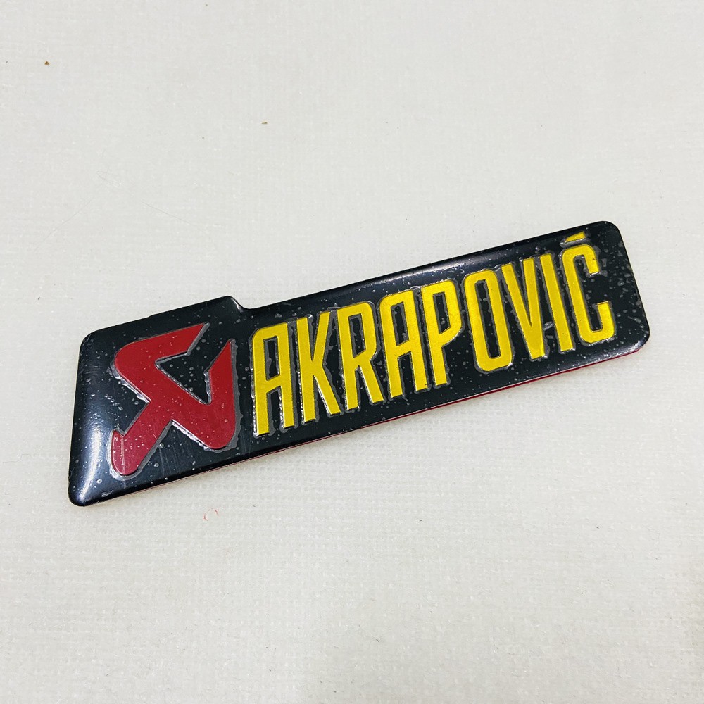 TEM NHÔM AKRAPOVIC DÁN PÔ, DÁN GẮP TRANG TRÍ TUYỆT ĐẸP