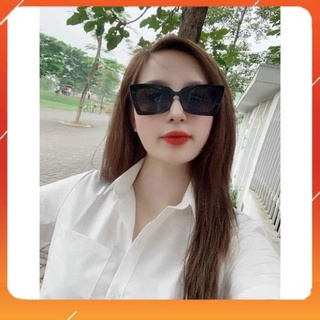 Áo sơ mi trắng GU cộc tay siêu đẹp siêu rẻ