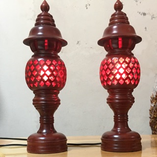 Đèn Thờ Gỗ Tràm Vàng