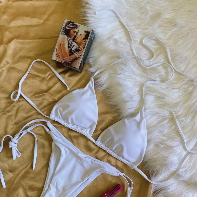 BiKiNi đồ bơi 2 mảnh tam giác quần lọt khe sexy kèm ảnh thật