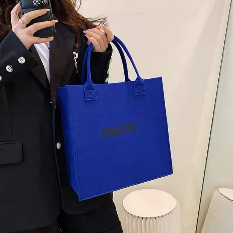 Túi merci sang chảnh mang đi du lịch đi chơi cứ gọi là hết nấc nhá!!!