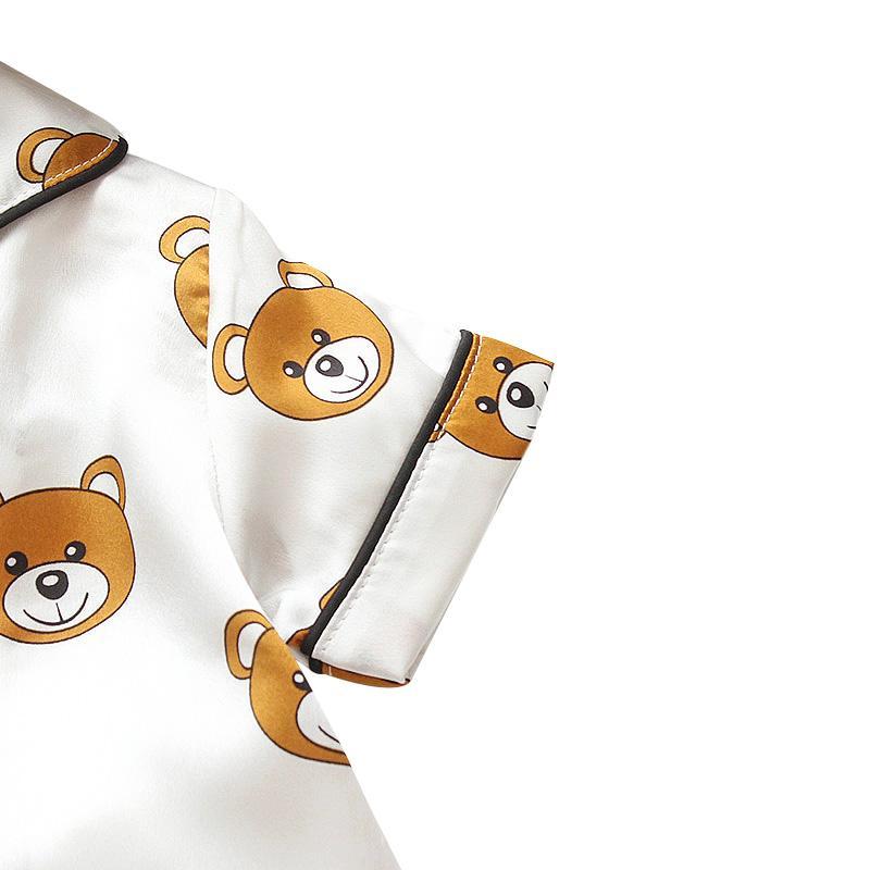 Bộ đồ ngủ ngắn tay in hình gấu dễ thương cho bé