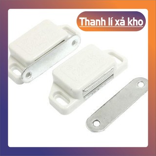 Nam châm hít cửa tủ,chạn bếp