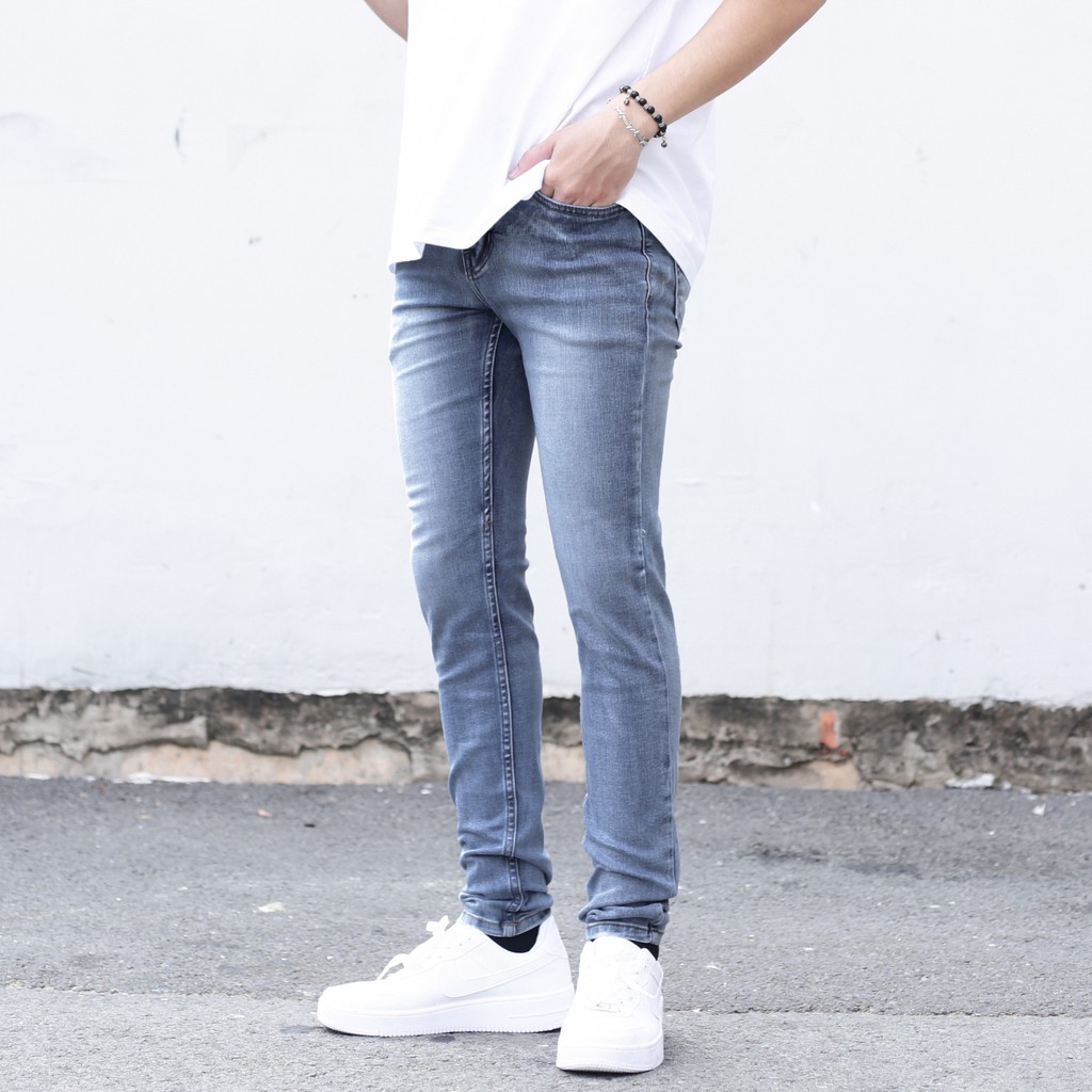 Quần Skinny Jeans Nam-Màu Xanh Đậm-Kiểu Trơn-Chất Liệu Cotton Co Giãn-Ống Đứng Dáng-Ống Ôm Chân Chuẩn Skinny | BigBuy360 - bigbuy360.vn