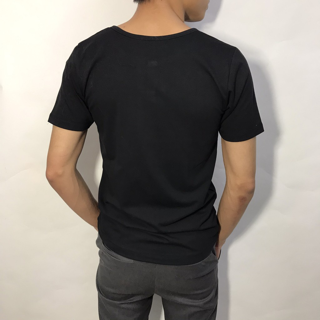 Áo thun nam KING tay ngắn cổ xẻ dáng ôm vải cotton trơn co giãn thấm hút mồ hôi tốt, form rộng basic giá rẻ V03