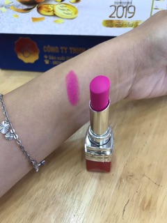 Son Dior Ultra Rouge màu 679 tester
