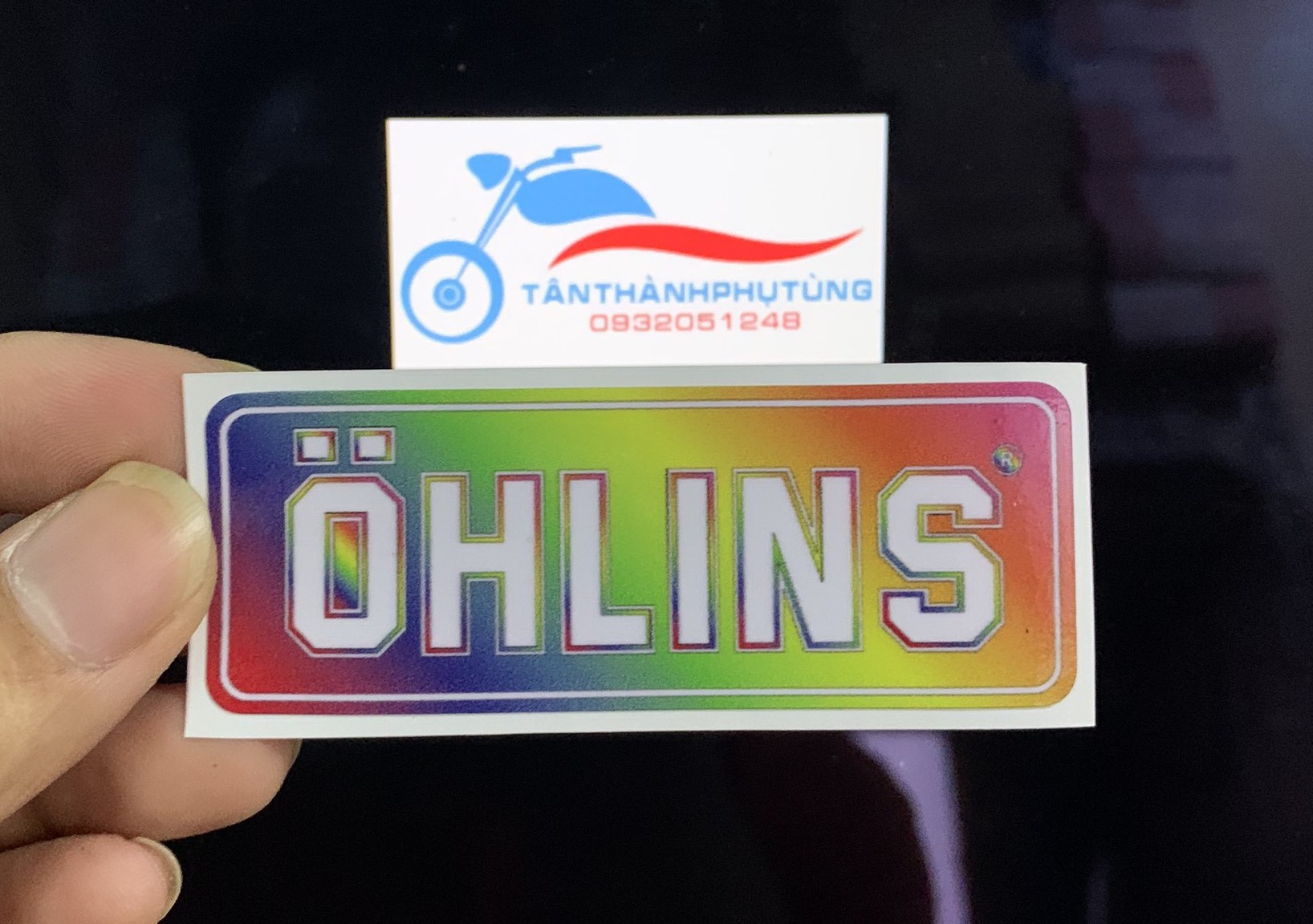 Tem Decal chữ Ohlins 8x3cm- giá 1 tem