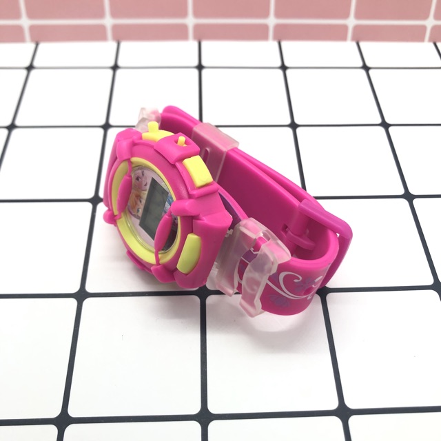 Đồng hồ điện tử hoạt hình chạy pin đeo tay cho bé - Tặng kèm pin | BigBuy360 - bigbuy360.vn