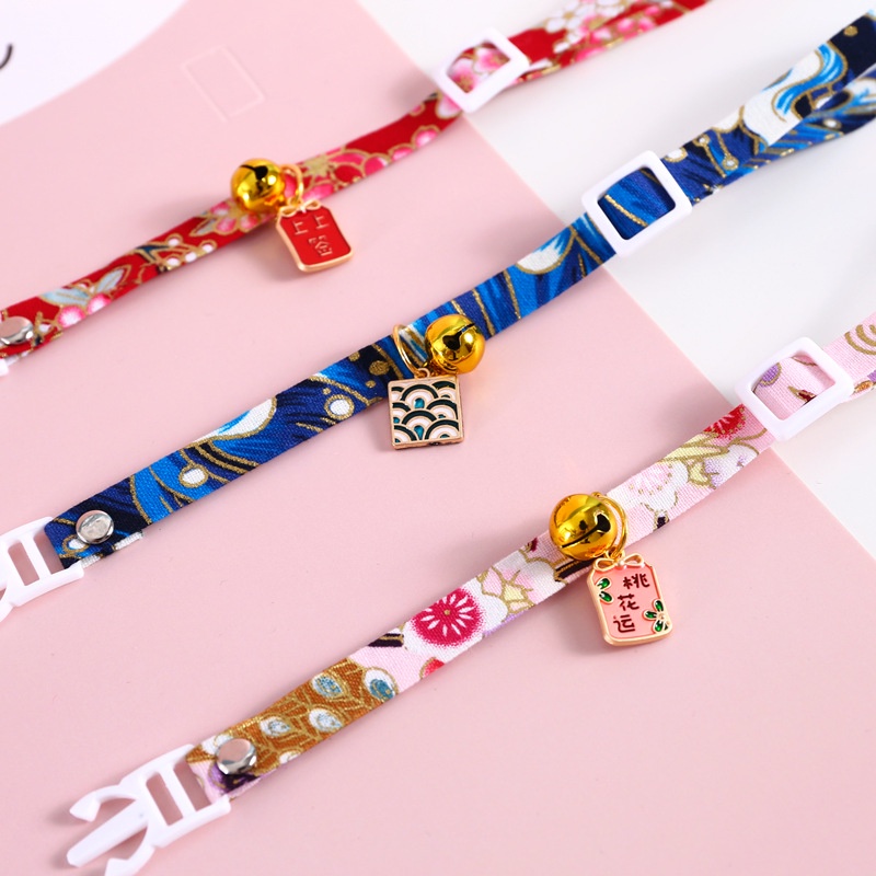 Vòng cổ chống trầy có thể điều chỉnh phong cách Trung Hoa mừng năm mới cho thú cưng