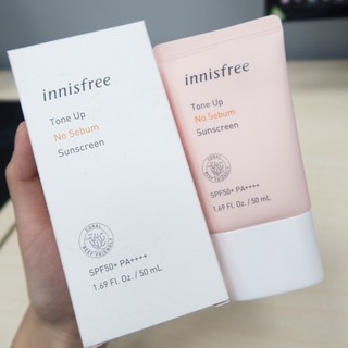 Kem chống nắng Innisfree Tone Up No Sebum Sunscreen SPF50 PA+++