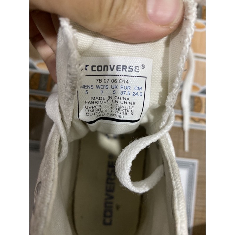 GIÀY SNEAKERS CONVERSE CLASSIC CỔ CAO TRĂNG FULL BOX SIZE 37.5/24cm(Real 100%/2Hand)