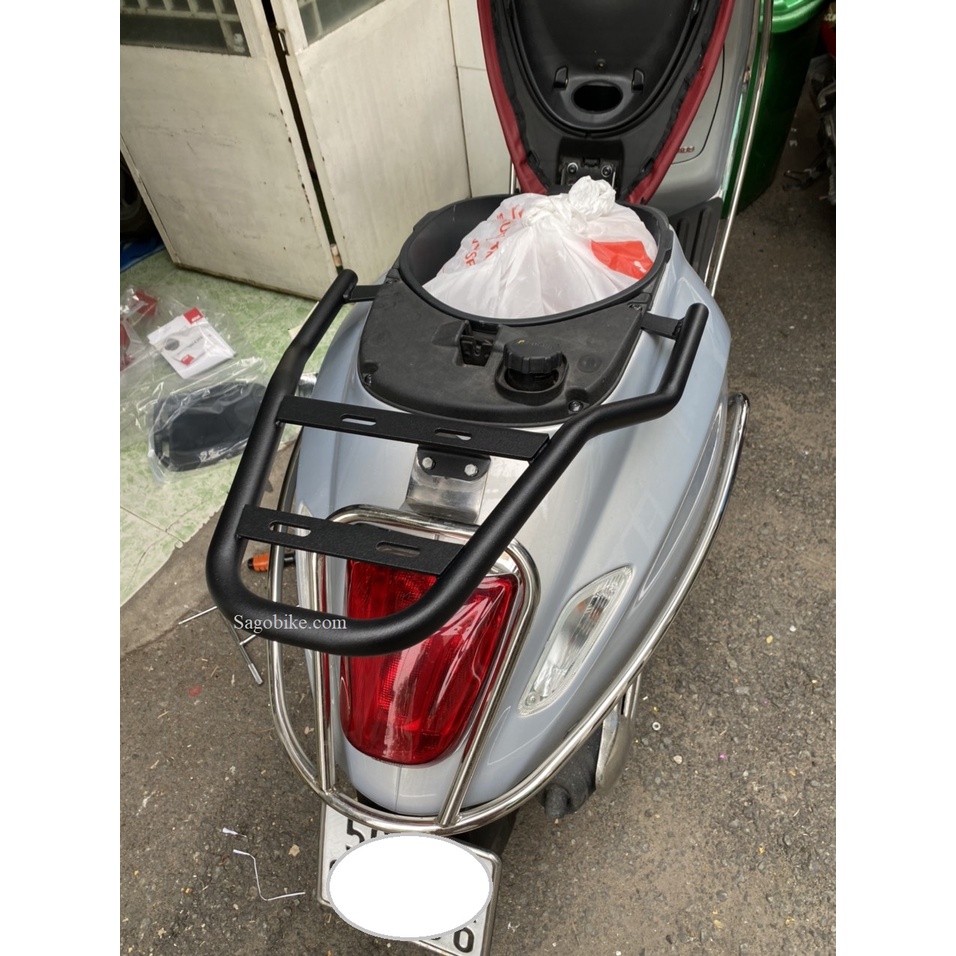 Baga Givi SR cho xe Vespa Primavera, hàng chính hãng, mới 100%