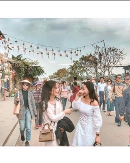 Đầm bẹt vai trắng đan dây eo