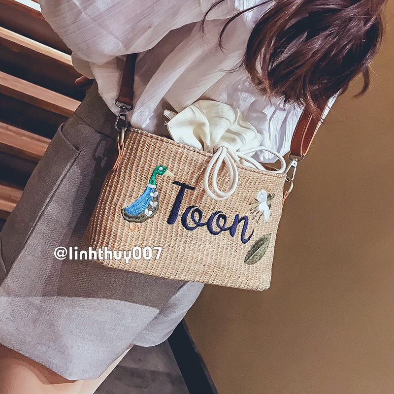Túi cói đi biển đeo chéo thêu họa tiết cực độc đeo du lịch đi học đi chơi (hàng đặt)