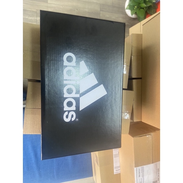 Hộp đựng giày adidas đen siêu cấp 31x19x11