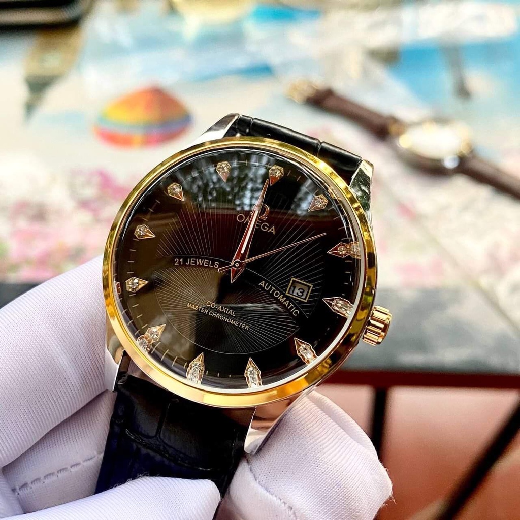 Đồng Hồ Pin NAM OME.GA OM055 Chống Xước, Chống Nước - TẶNG 1 Vòng Tỳ Hưu + 2 pin AG4