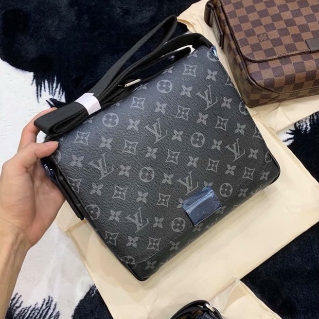 Túi cặp đeo chéo Louis Vuitton Super Distric TC 25x22x8 Fullbox [ Dota ]