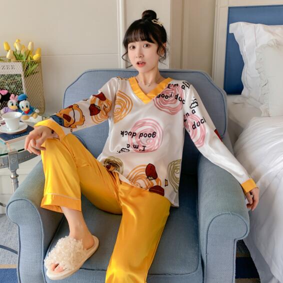 Bộ Đồ Ngủ Tay Dài Chất Lụa Satin Thời Trang Phong Cách Hàn Quốc Cho Nữ
